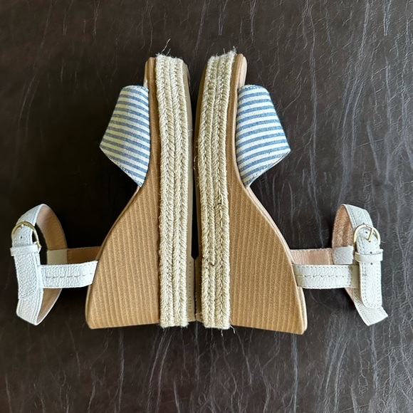 Sperry Womens Fairwater Plush Wave Espadrilles Sandals Ivory Stripe size 8. - Picture 8 of 10